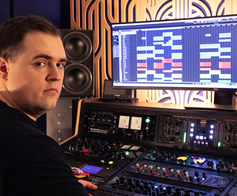 RAFAEL KRUX MAKES ROOM FOR A PRISM SOUND DREAM ADA-128 CONVERTER